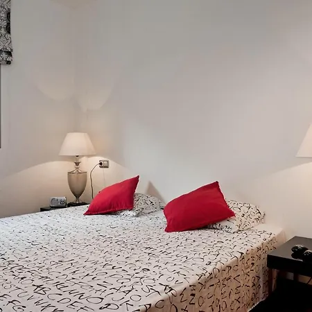Urbanchicmalaga 3-bedroom Sea Mountain Views, Pool, Parking