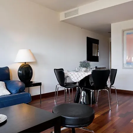 Urbanchicmalaga 3-bedroom Sea Mountain Views, Pool, Parking *