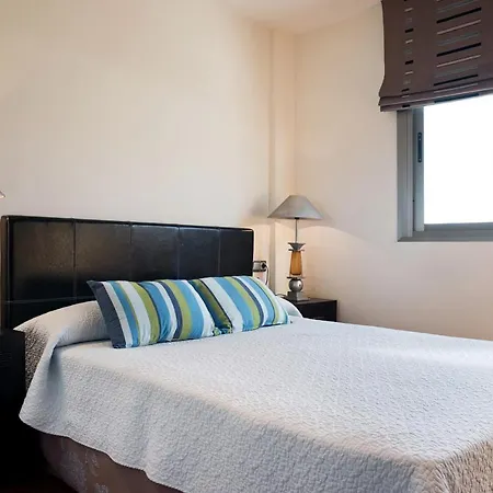 Apartment Urbanchicmalaga 3-bedroom Sea Mountain Views, Pool, Parking *